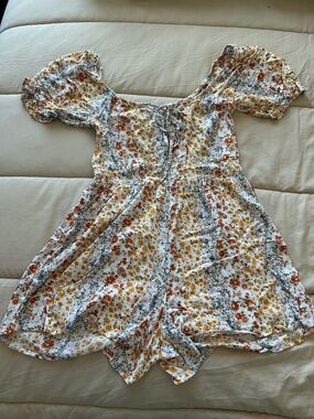 Primark Floral Puff-Sleeve Romper in White with Mustard & Rust Flowers